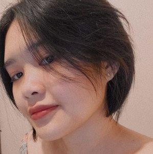 Meet your Posher, Tory